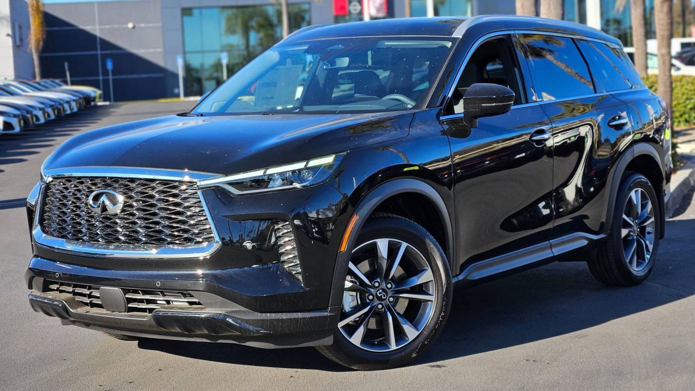 2023 INFINITI QX60 LUXE — SUV — 37,793 mi — Oceanside, CA