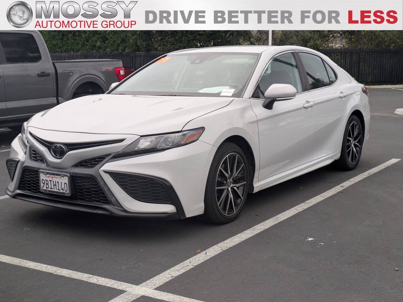 2022 Toyota Camry SE — Sedan — 45,942 mi — Oceanside, CA