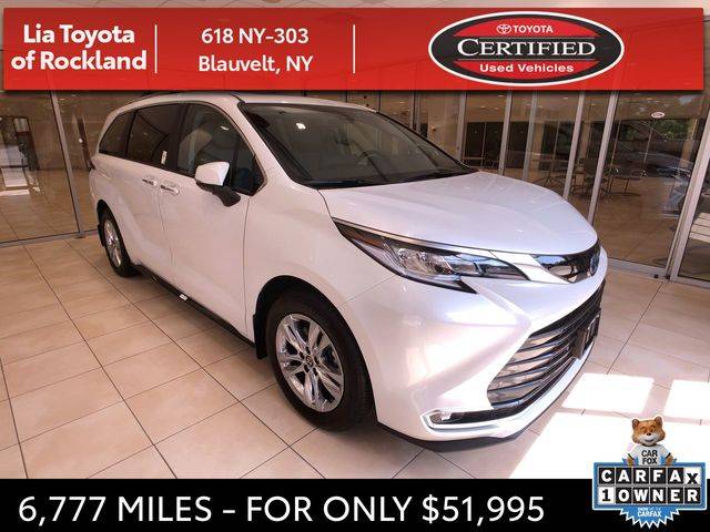 2024 Toyota Sienna Limited — Minivan — 6,775 mi — Blauvelt, NY