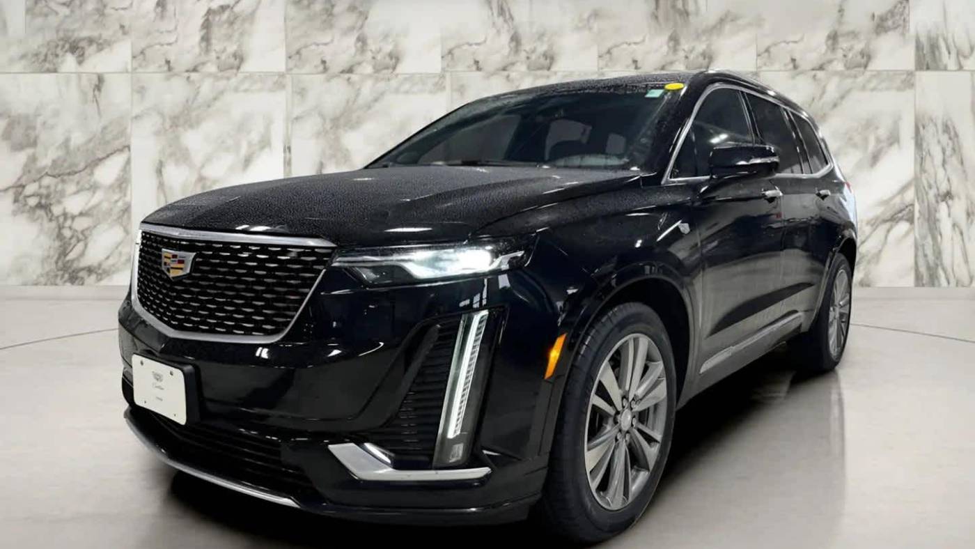 2022 Cadillac XT6 Premium Luxury — SUV — 32,416 mi — Woburn, MA