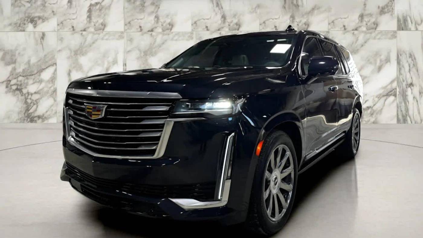 2023 Cadillac Escalade Premium Luxury Platinum — SUV — 14,789 mi — Woburn, MA