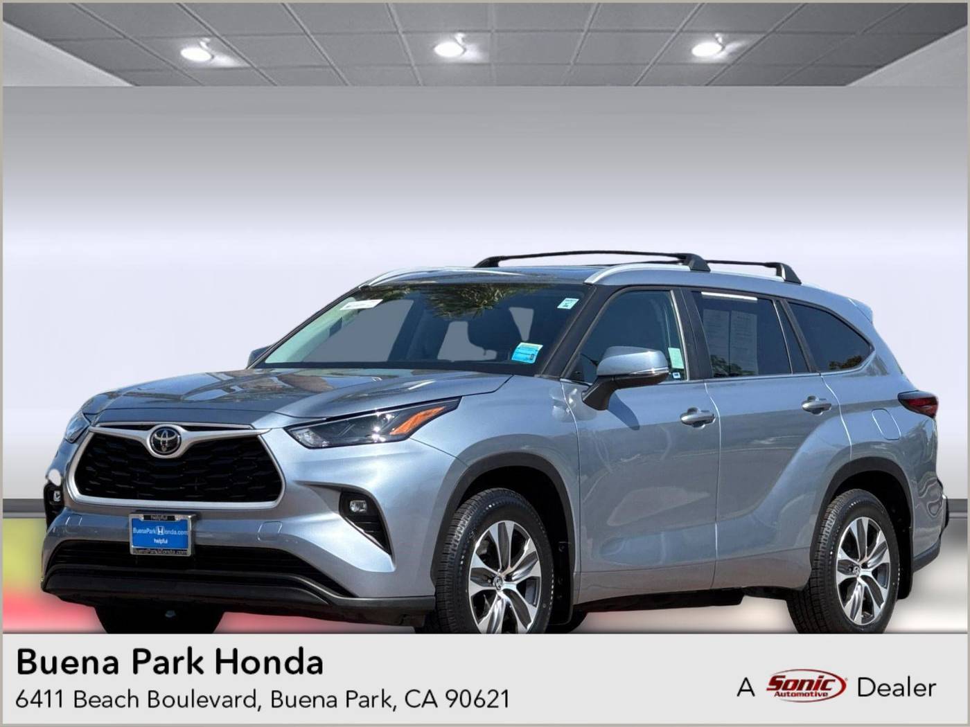 2024 Toyota Highlander XLE — SUV — 23,997 mi — Buena Park, CA