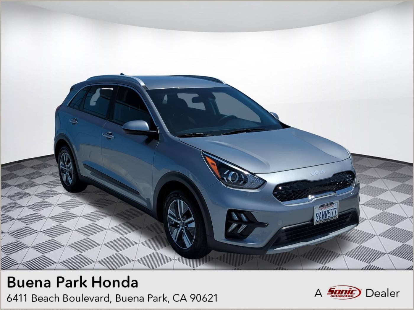 2022 Kia Niro Hybrid LXS — SUV — 27,090 mi — Buena Park, CA