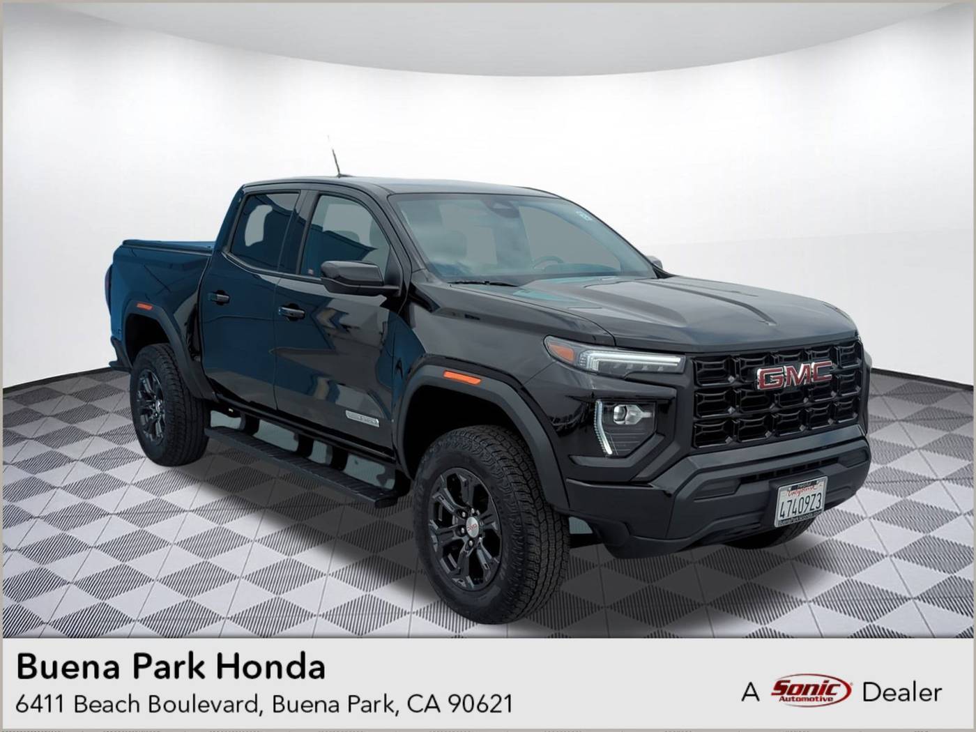 2024 GMC Canyon Elevation — Pickup Truck — 17,168 mi — Buena Park, CA