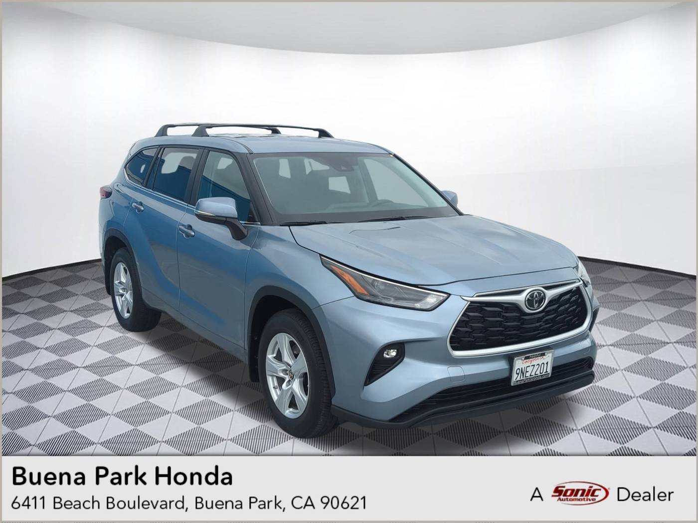 2024 Toyota Highlander LE — SUV — 11,184 mi — Buena Park, CA