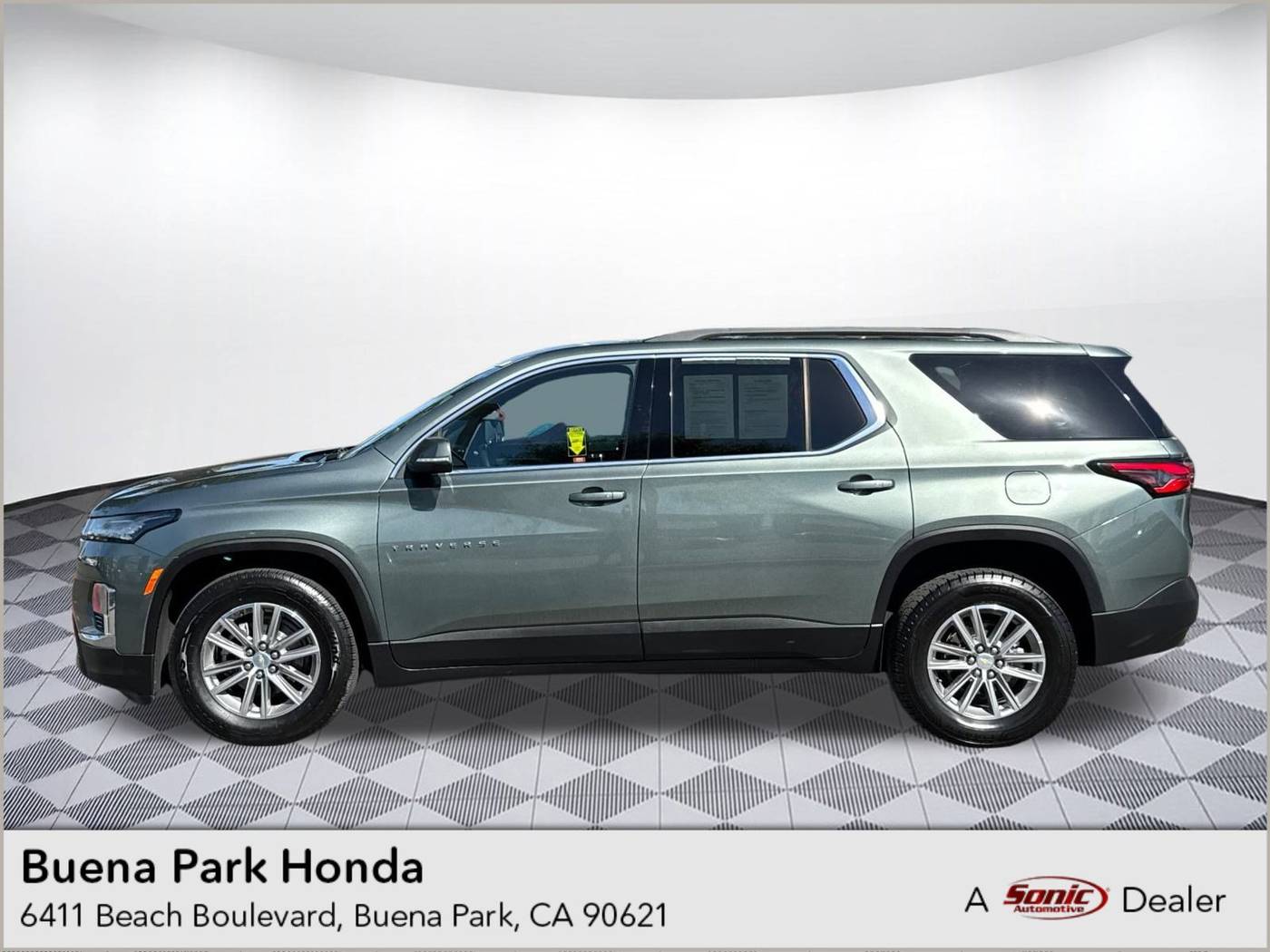 2023 Chevrolet Traverse LT Leather — SUV — 48,930 mi — Buena Park, CA