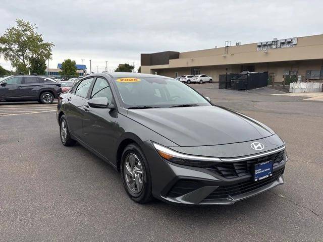2025 Hyundai Elantra SE — Sedan — 3,174 mi — New Haven, CT