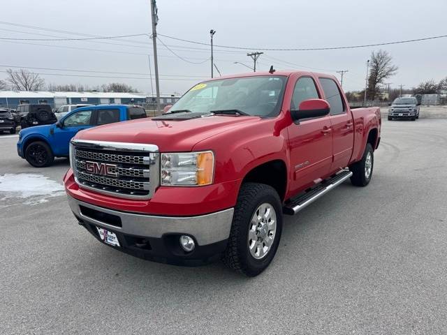 2013 GMC Sierra 2500HD SLT — Pickup Truck — 64,667 mi — Davenport, IA