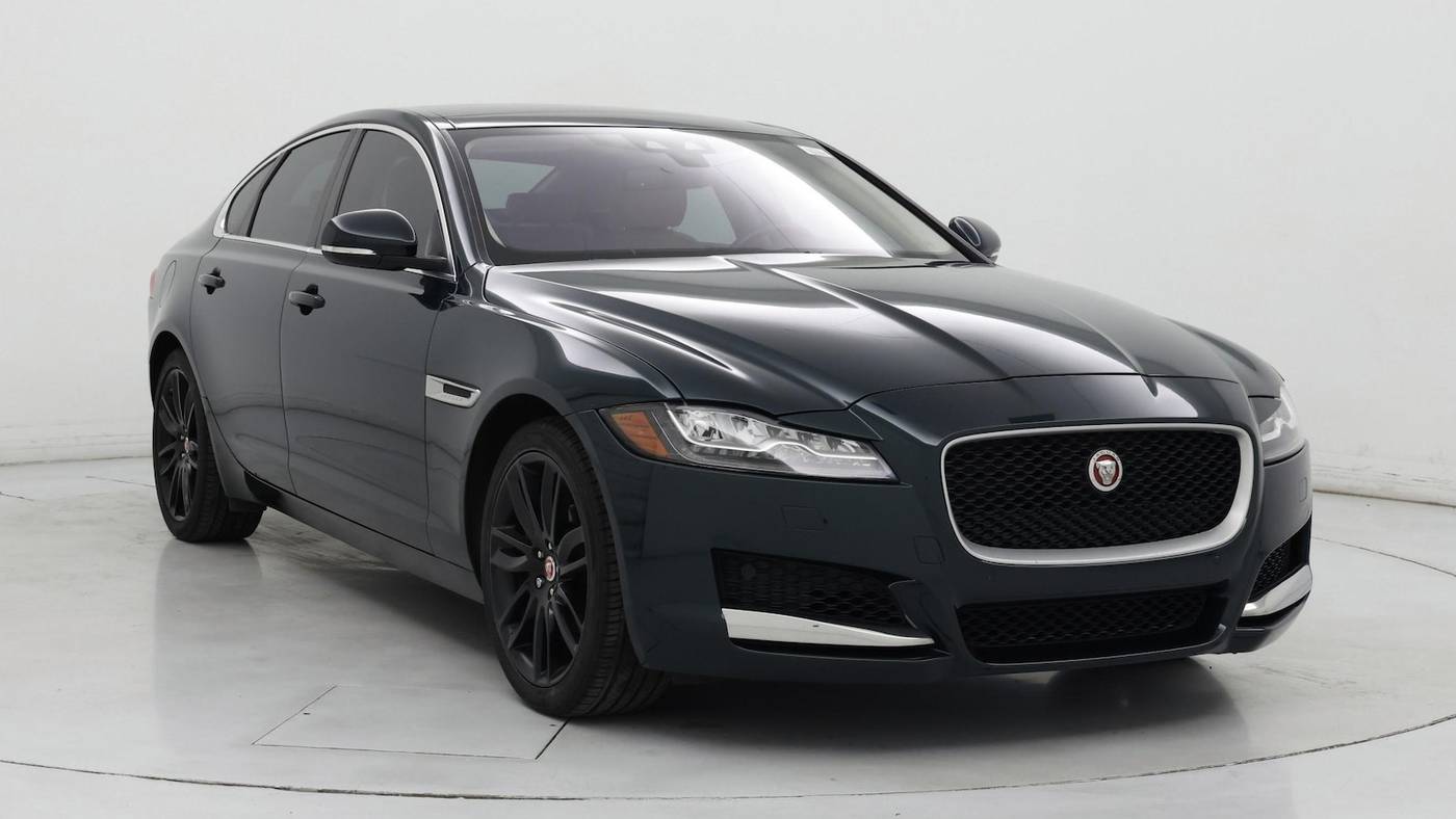 2017 Jaguar XF