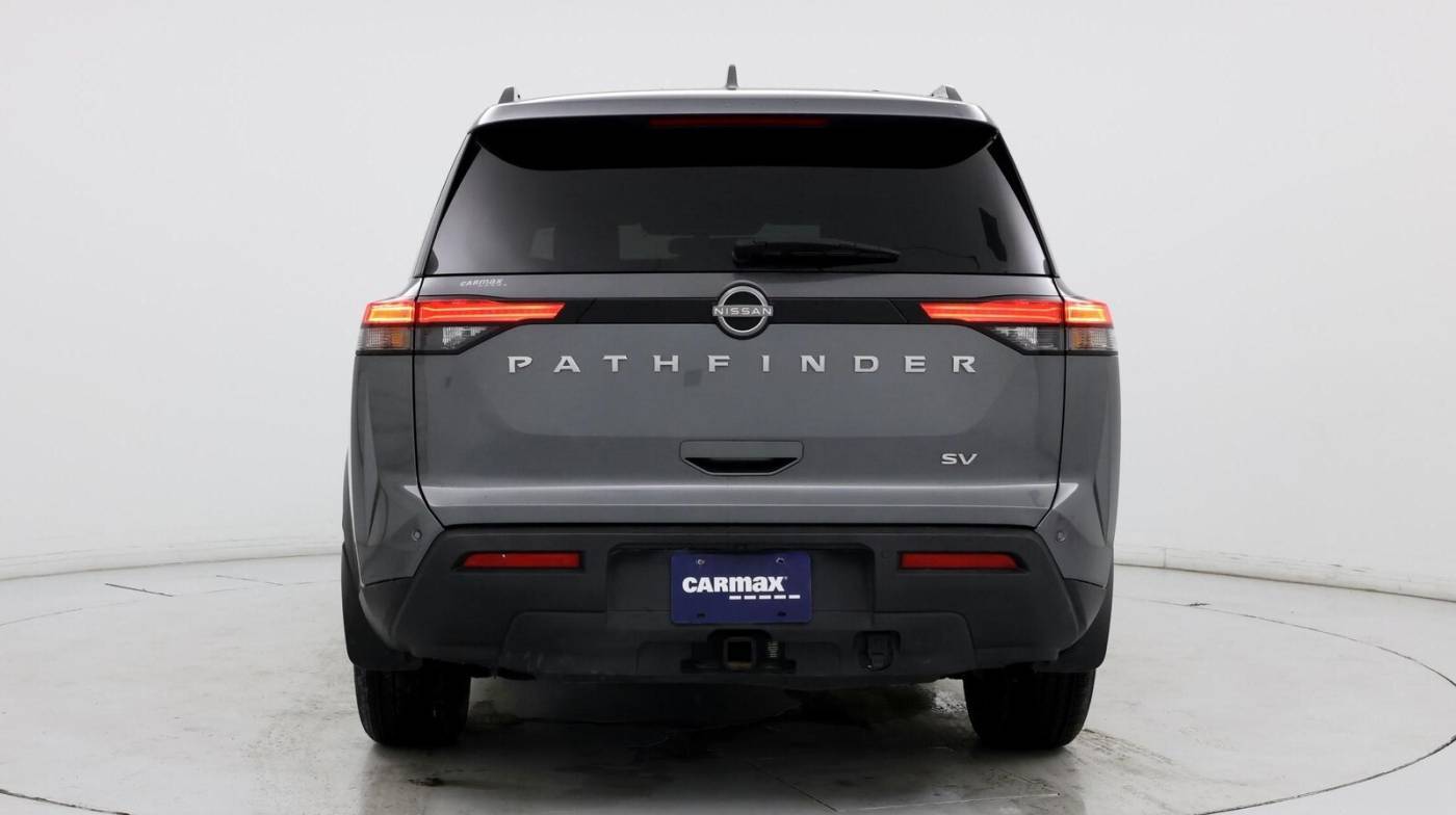 2022 Nissan Pathfinder SV — SUV — 42,471 mi — Kentwood, MI