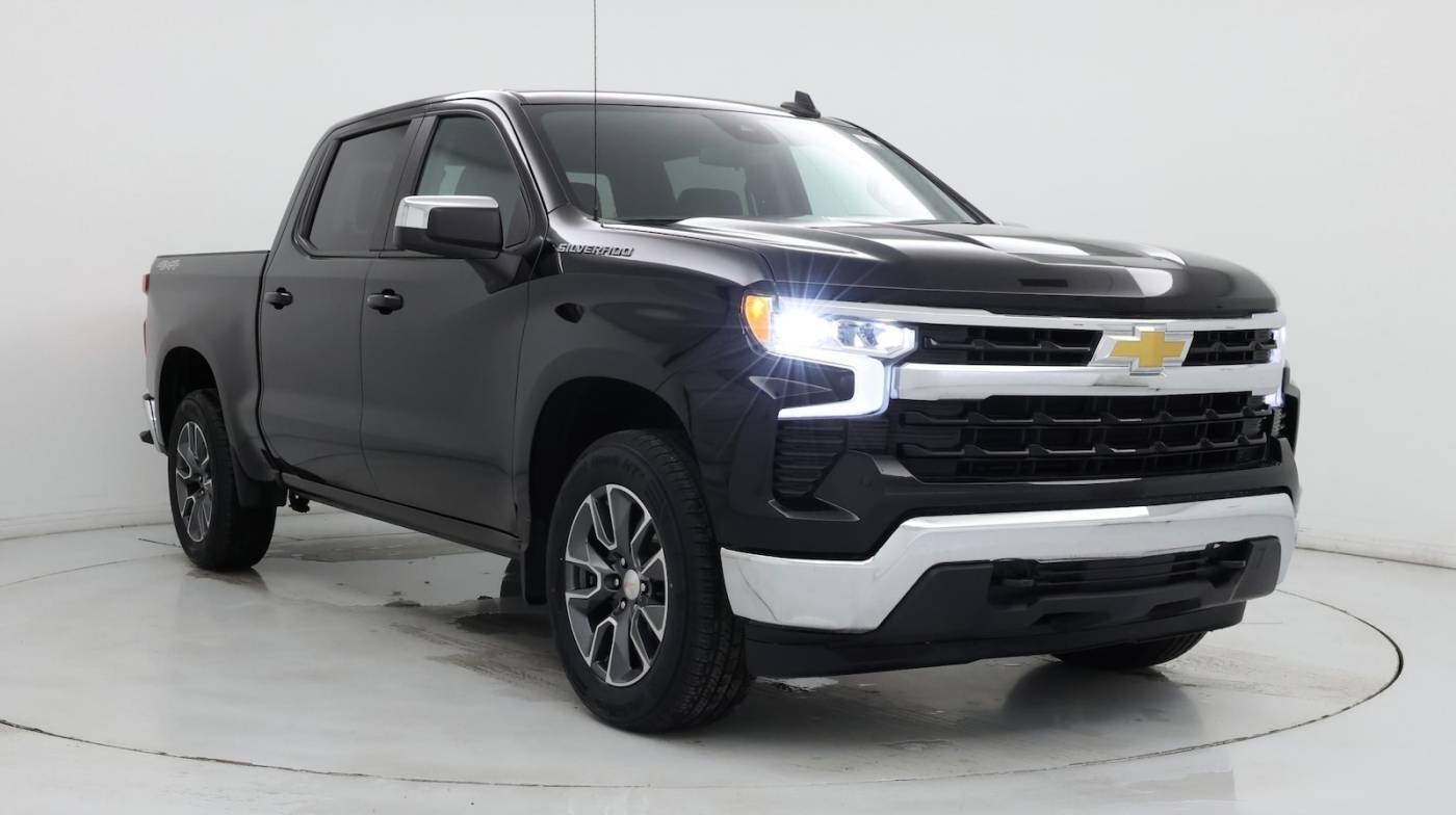 2023 Chevrolet Silverado 1500 LT — Pickup Truck — 34,651 mi — Kentwood, MI