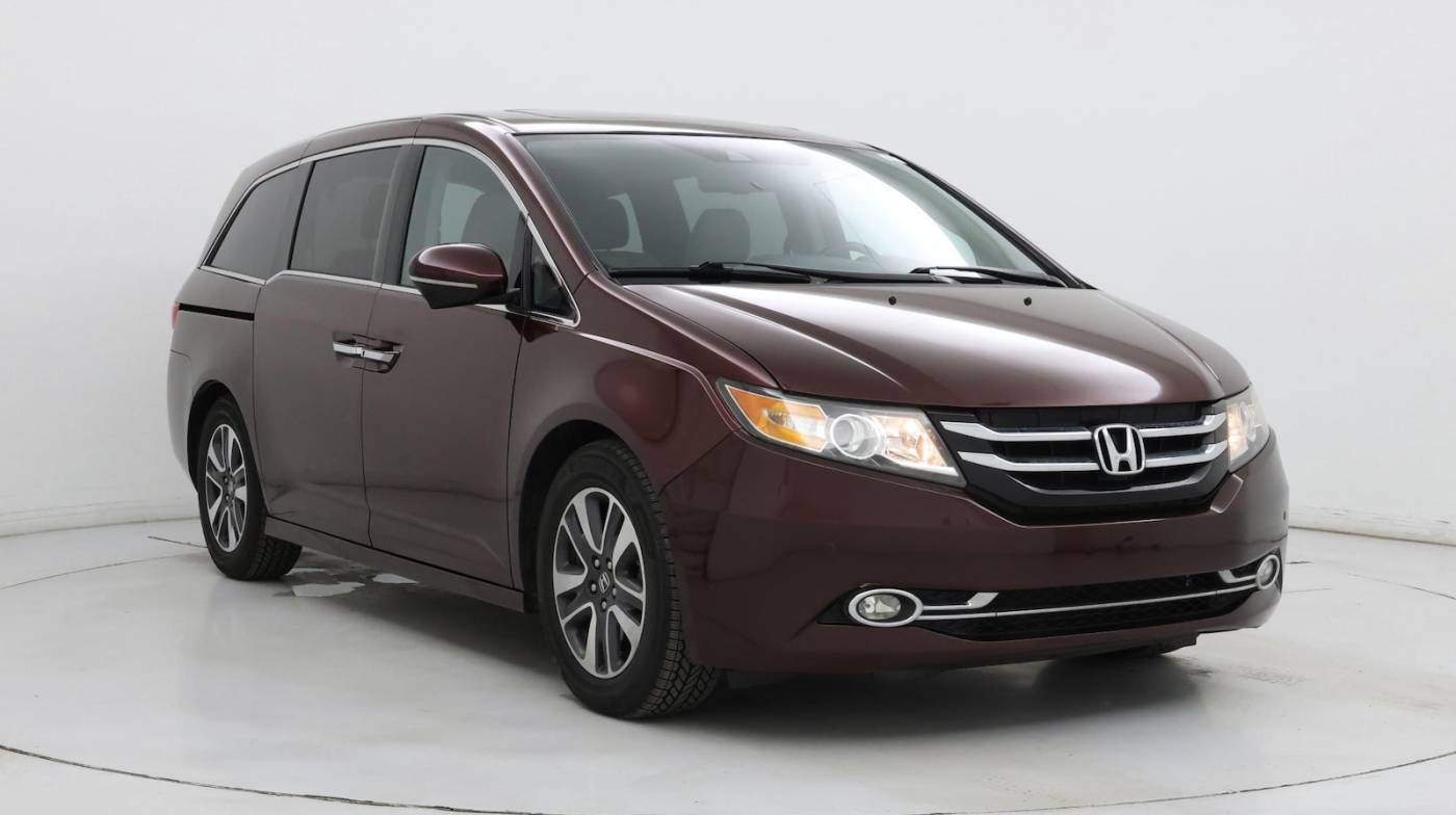 2015 Honda Odyssey Touring — Minivan — 120,568 mi — Kentwood, MI