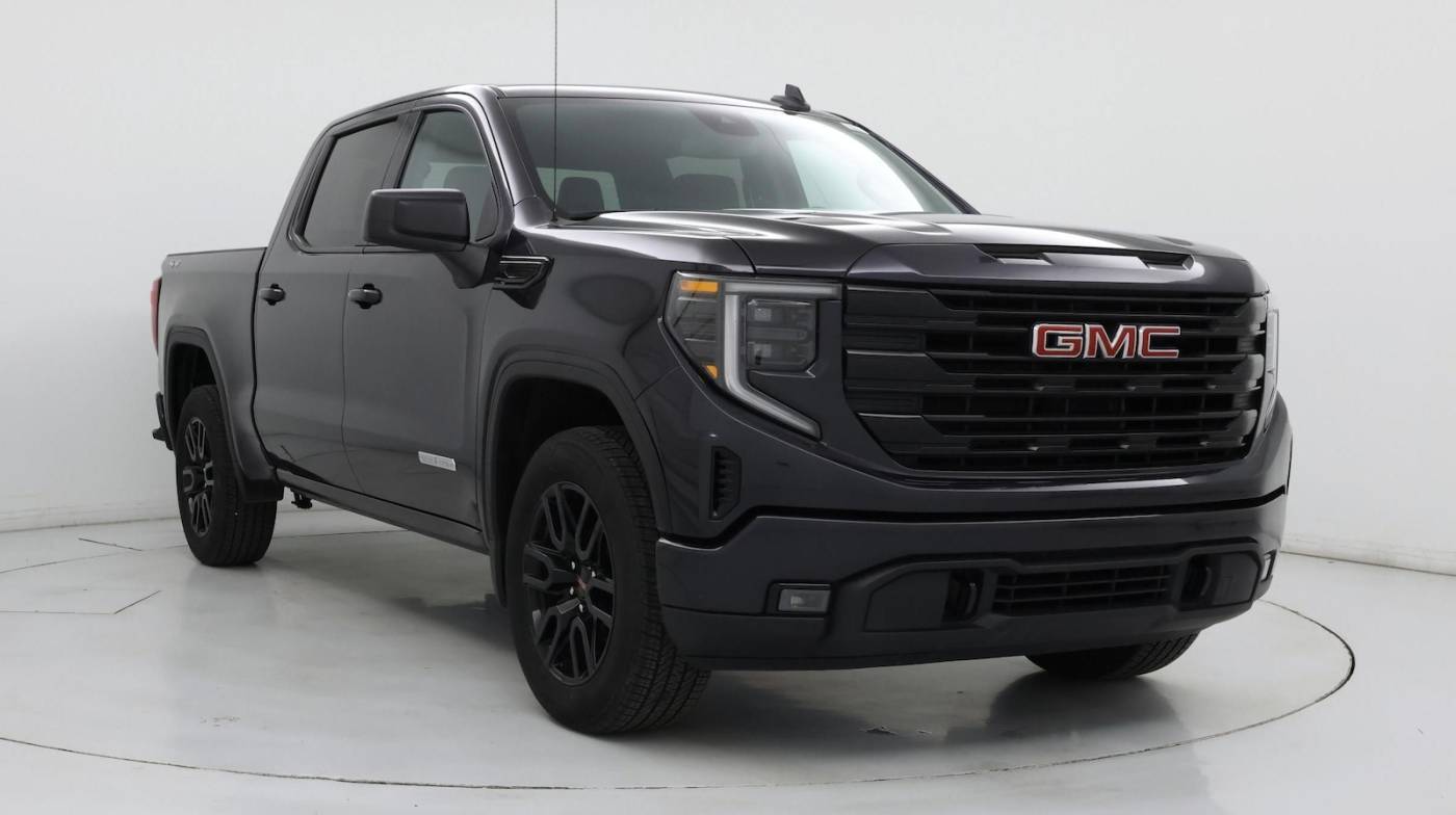 2022 GMC Sierra 1500 Elevation — Pickup Truck — 15,939 mi — Kentwood, MI