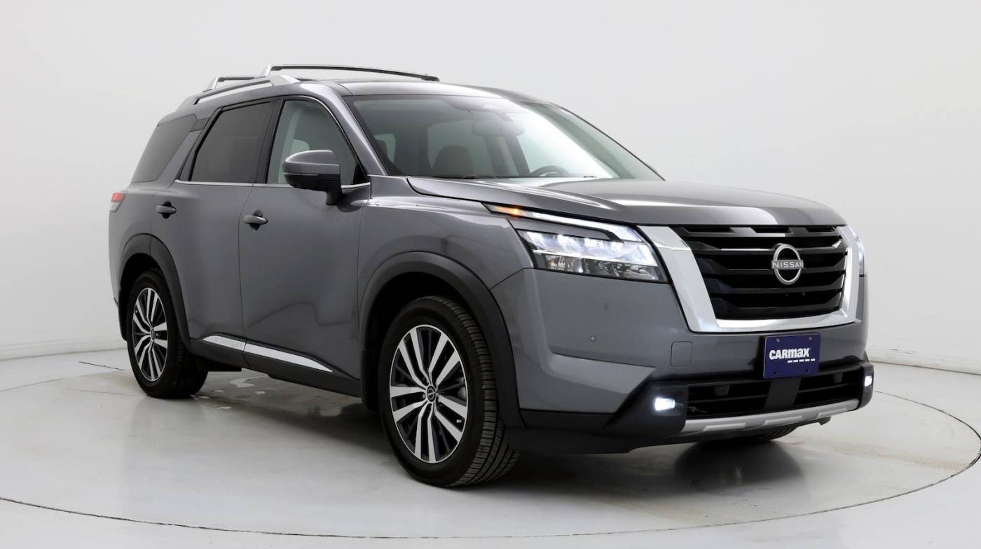 2022 Nissan Pathfinder Platinum — SUV — 41,411 mi — Kentwood, MI