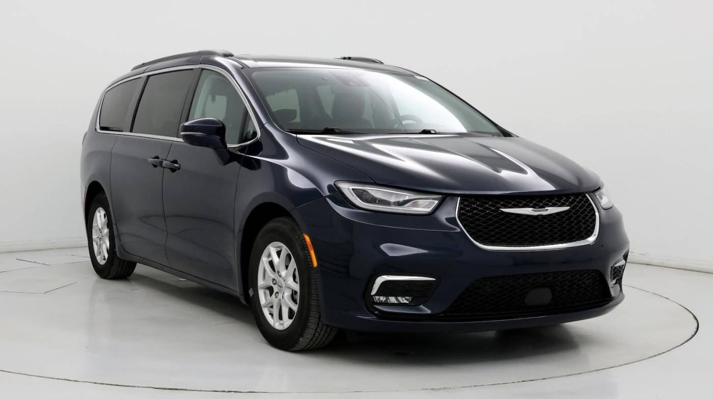 2022 Chrysler Pacifica Touring L — Minivan — 28,314 mi — Kentwood, MI