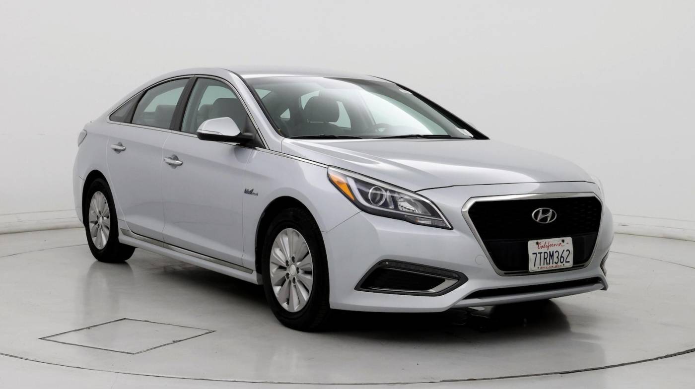 2017 Hyundai Sonata Hybrid SE — Sedan — 91,520 mi — Santa Rosa, CA