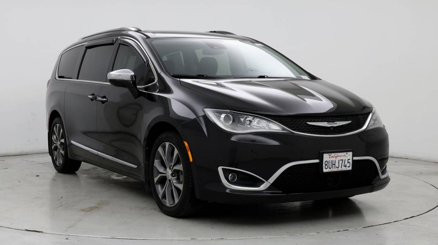 2017 Chrysler Pacifica Limited — Minivan — 77,170 mi — Santa Rosa, CA