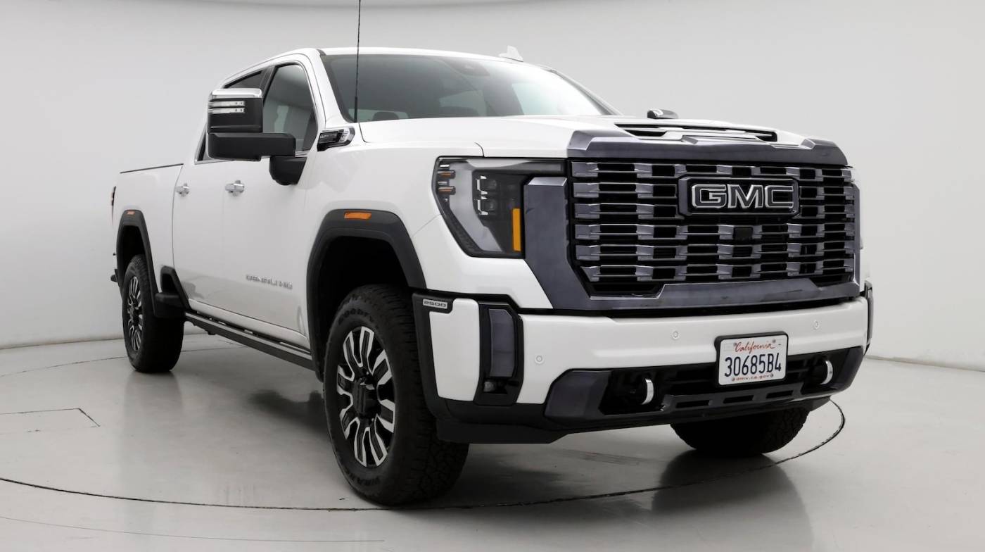 2024 GMC Sierra 2500HD Denali Ultimate — Pickup Truck — 3,755 mi — Santa Rosa, CA