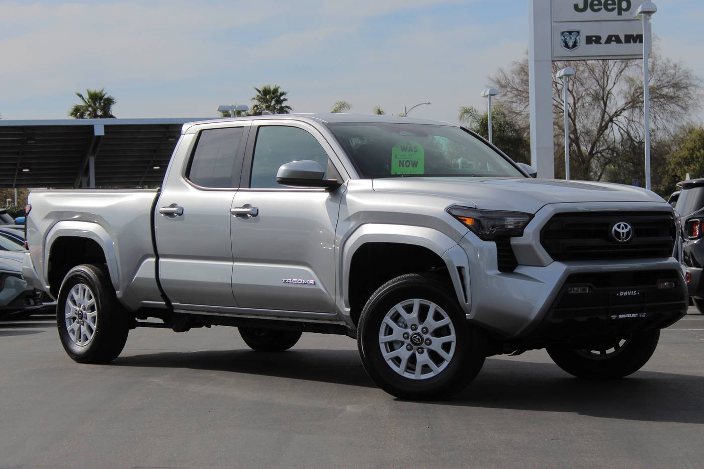 2024 Toyota Tacoma SR5 — Pickup Truck — 16,475 mi — Davis, CA