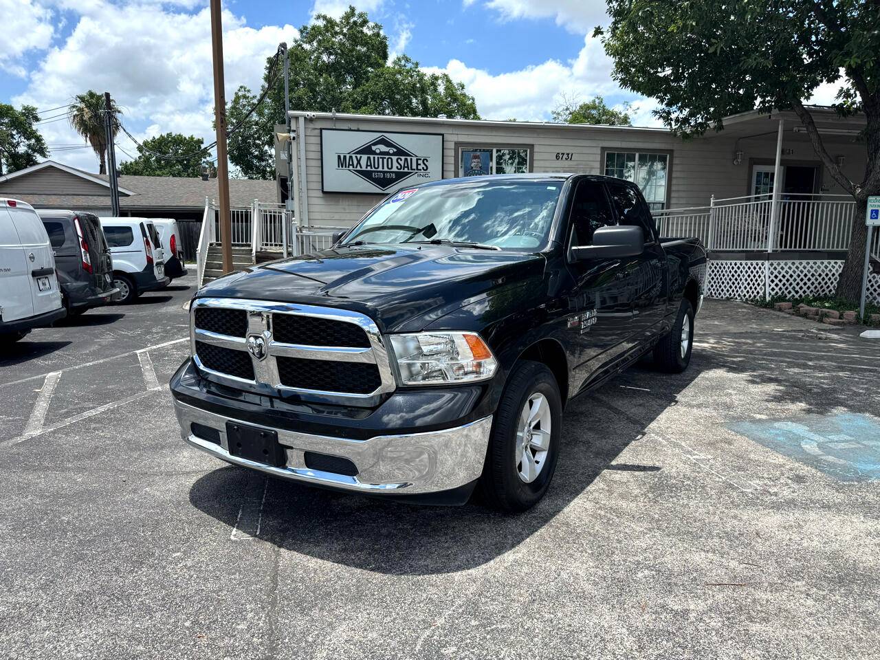 2020 Ram 1500 Classic SLT — Pickup Truck — 91,475 mi — San Antonio, TX