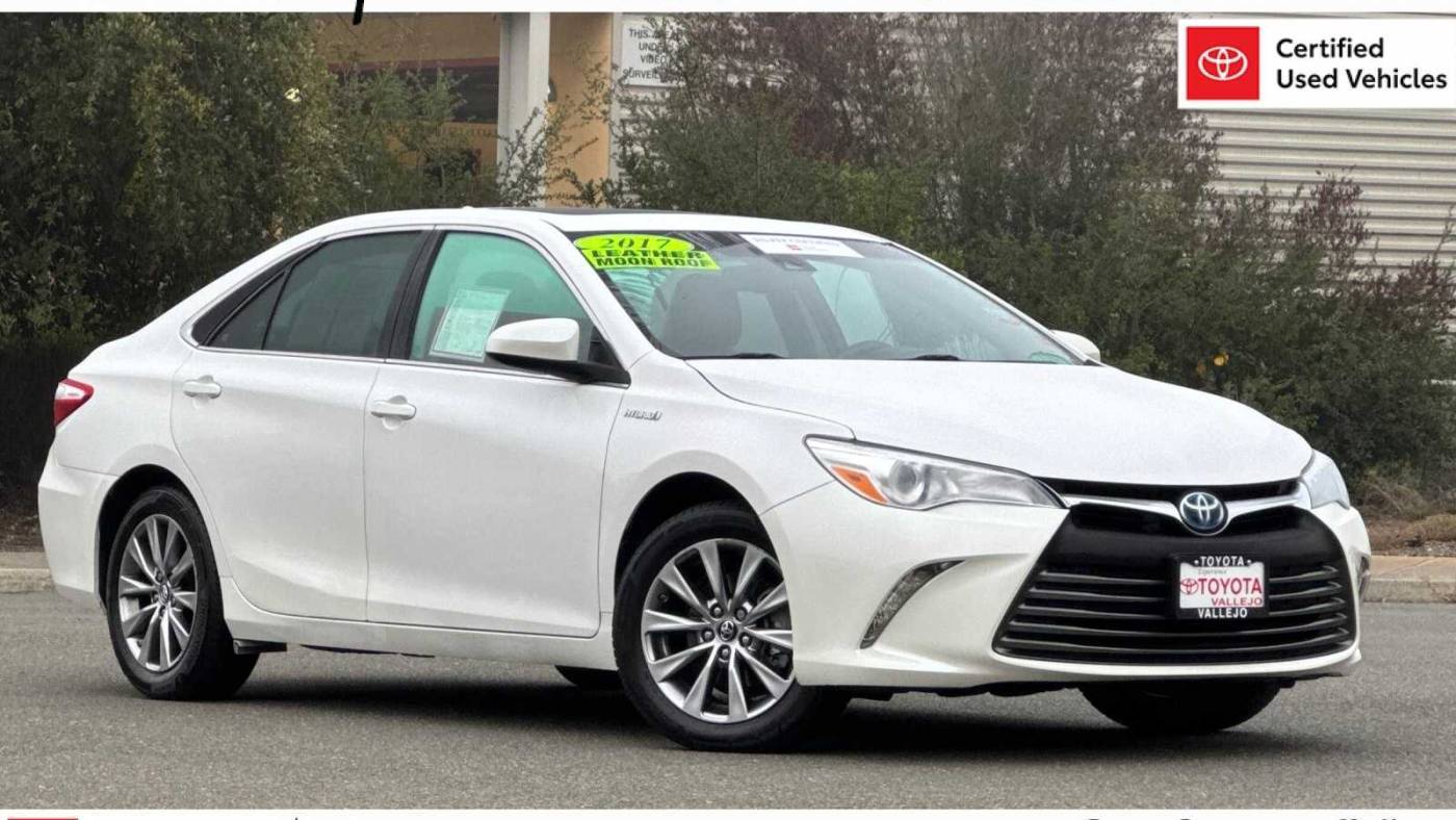 2017 Toyota Camry Hybrid XLE — Sedan — 81,446 mi — Vallejo, CA