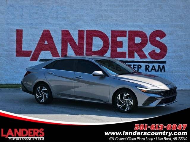 2025 Hyundai Elantra SEL Convenience — Sedan — 11,877 mi — Little Rock, AR