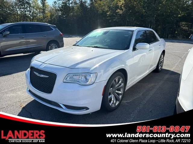 2017 Chrysler 300 Limited — Sedan — 17,022 mi — Little Rock, AR