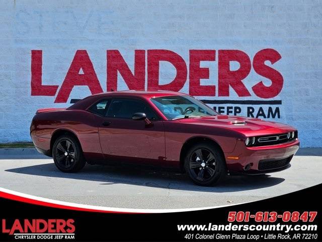 2021 Dodge Challenger SXT — Coupe — 10,300 mi — Little Rock, AR