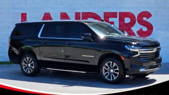 2023 Chevrolet Suburban LT
