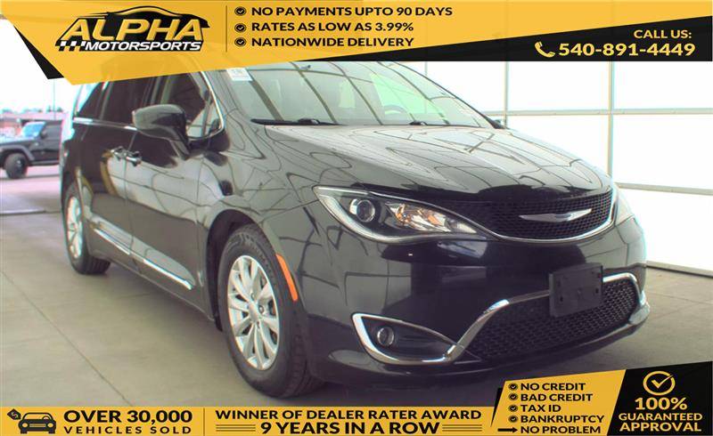 2018 Chrysler Pacifica Touring L — Minivan — 65,829 mi — Manassas, VA