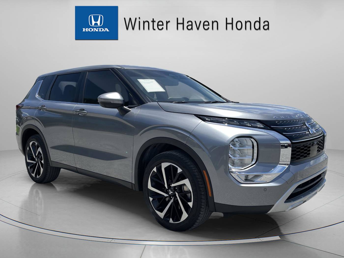 2023 Mitsubishi Outlander SE — SUV — 20,229 mi — Winter Haven, FL