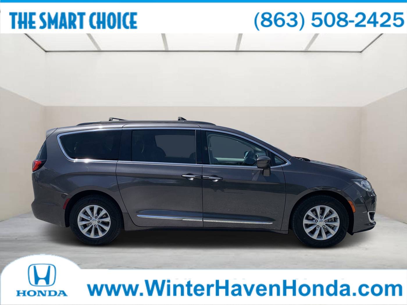 2017 Chrysler Pacifica Touring L — Minivan — 86,004 mi — Winter Haven, FL