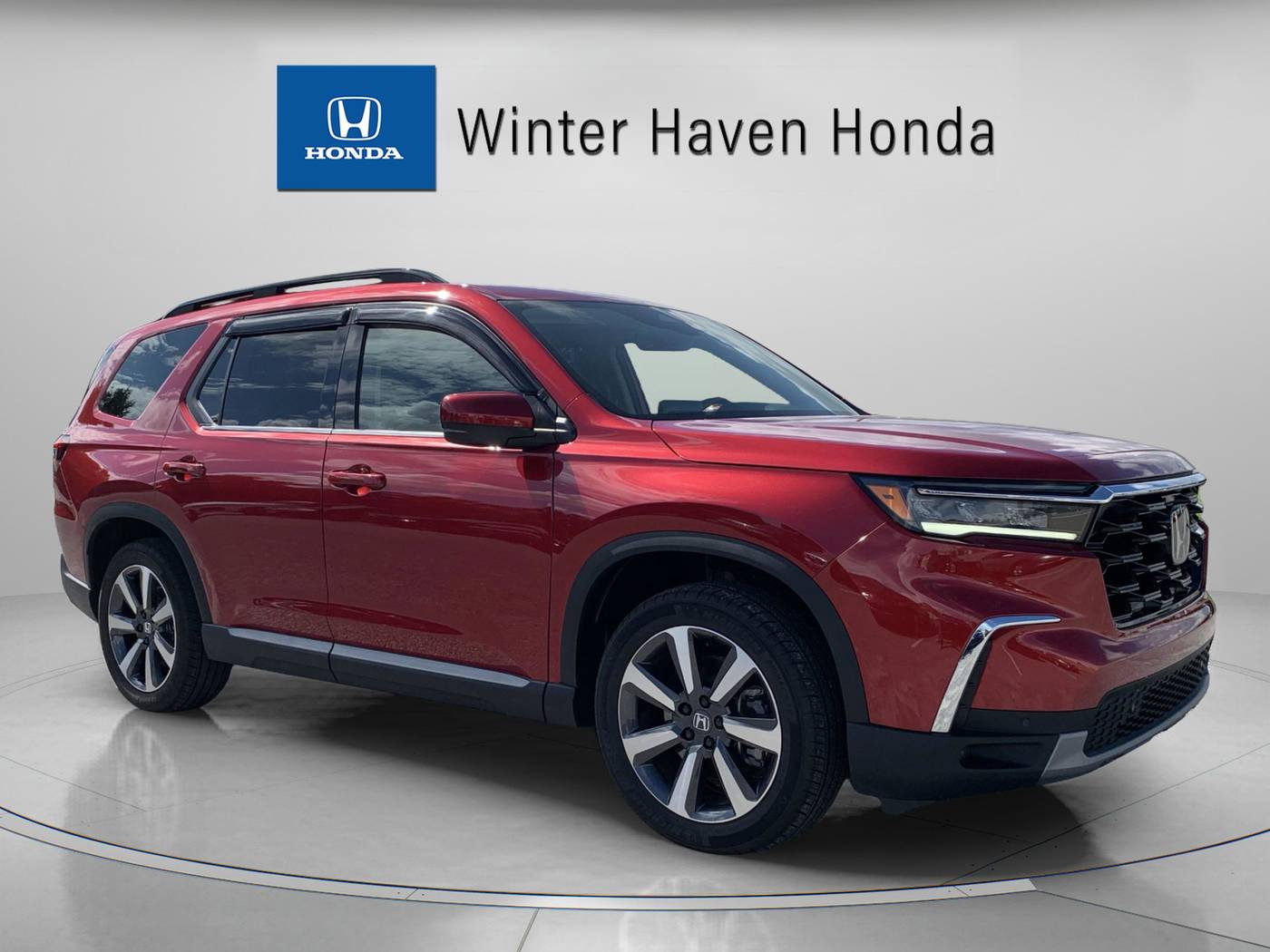 2025 Honda Pilot Touring — SUV — 8,103 mi — Winter Haven, FL