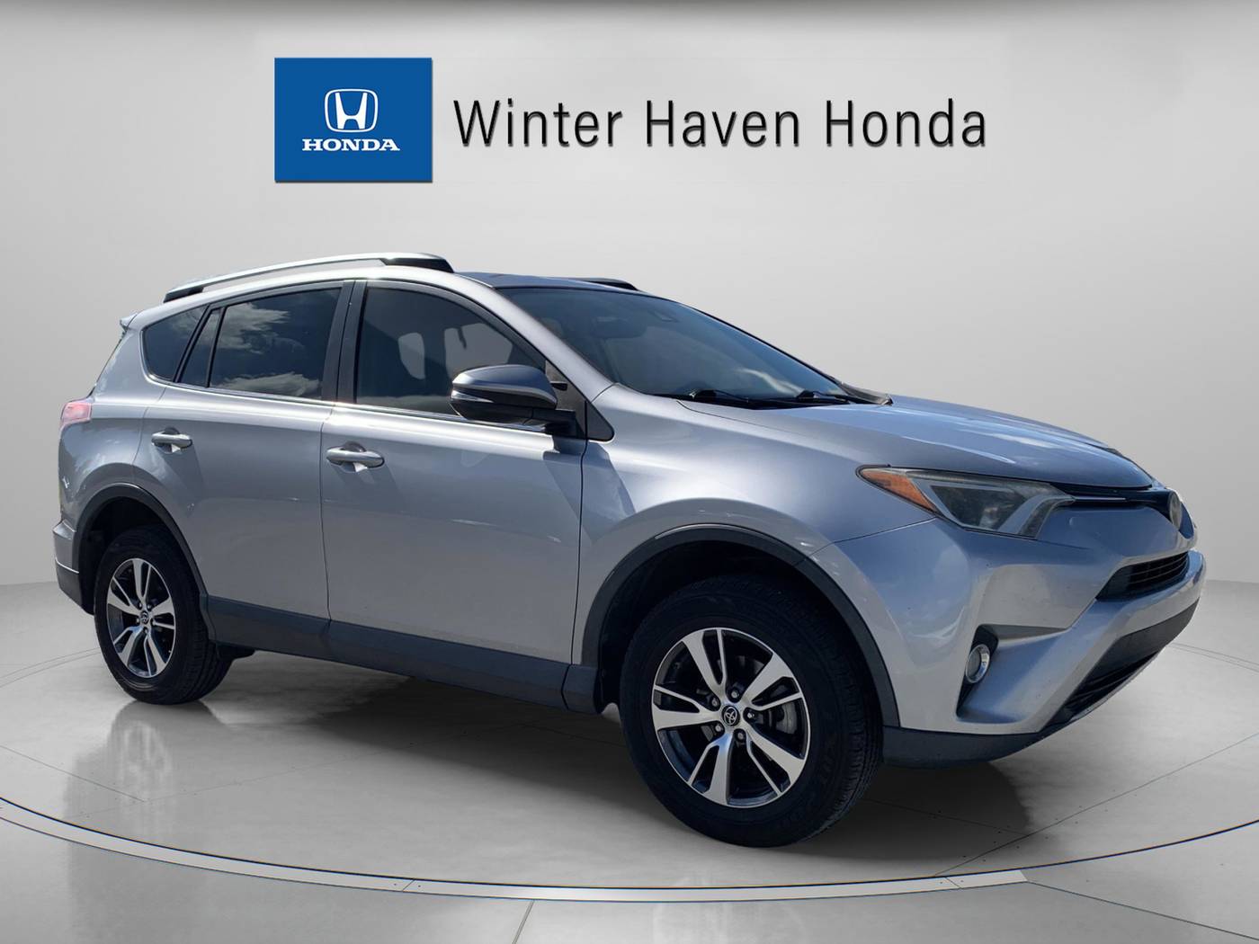 2018 Toyota RAV4 XLE — SUV — 107,137 mi — Winter Haven, FL