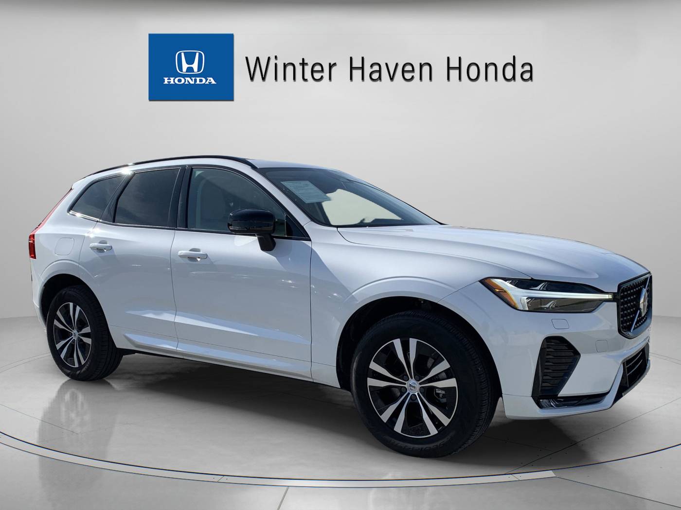 2025 Volvo XC60 Core — SUV — 24,163 mi — Winter Haven, FL