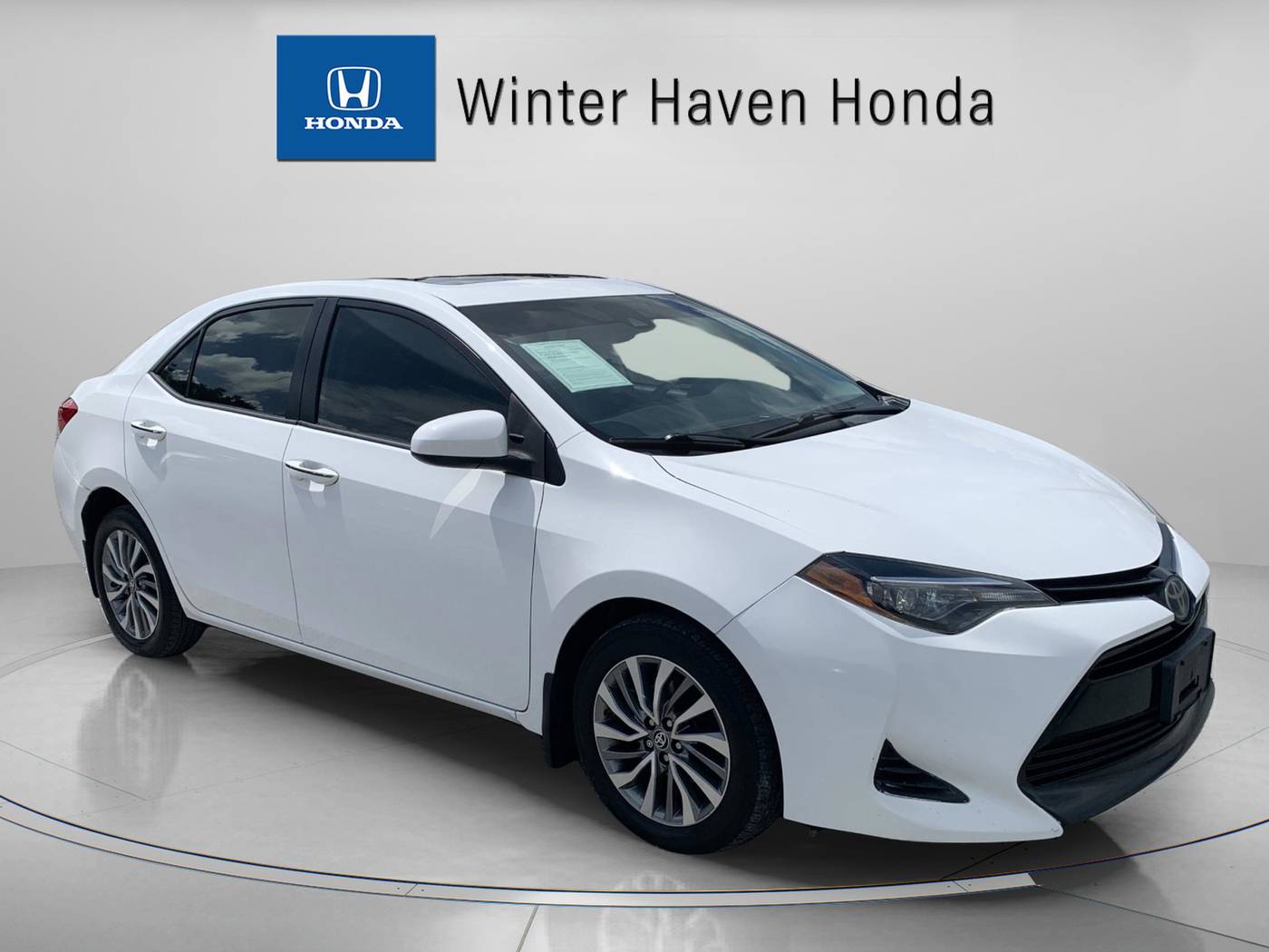 2019 Toyota Corolla XLE — Sedan — 55,571 mi — Winter Haven, FL