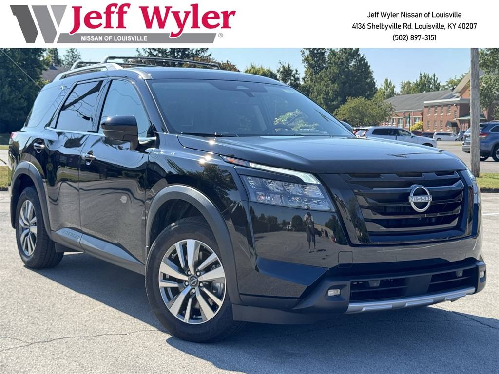 2025 Nissan Pathfinder SL — SUV — 7,669 mi — Louisville, KY