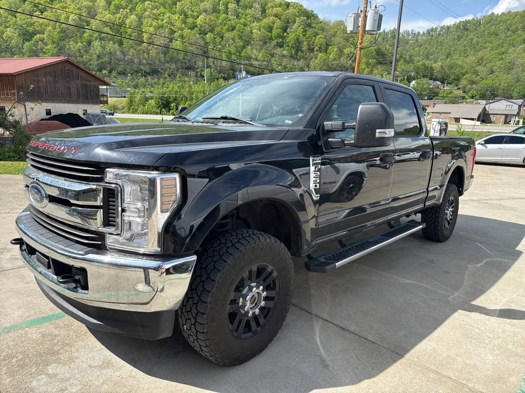 2019 Ford Super Duty F-250 XL — Pickup Truck — 127,593 mi — Pikeville, KY