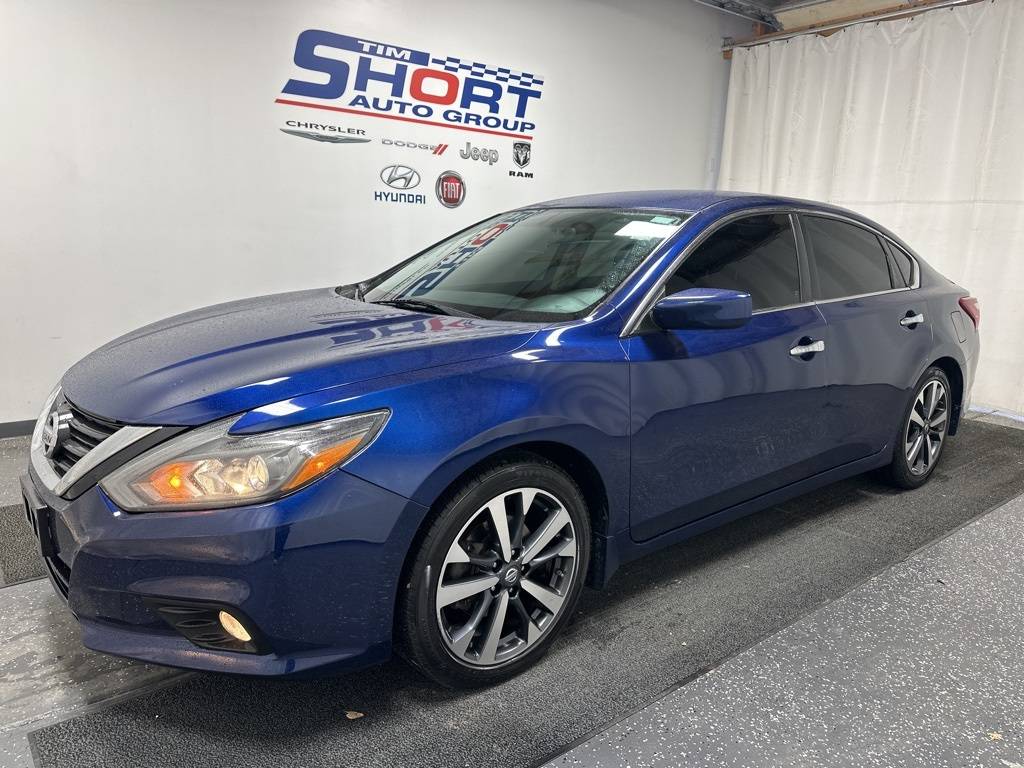 2017 Nissan Altima 2.5 SR — Sedan — 106,918 mi — Pikeville, KY