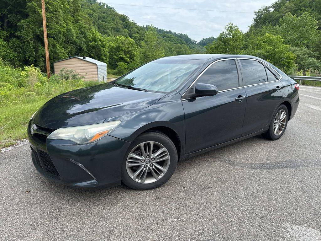 2016 Toyota Camry SE — Sedan — 163,899 mi — Pikeville, KY