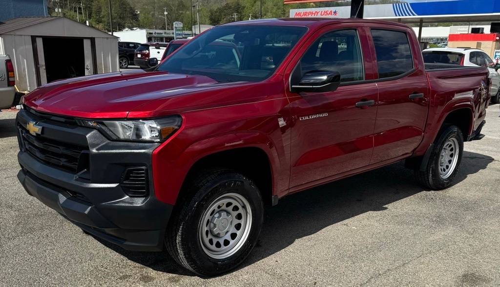 2024 Chevrolet Colorado WT — Pickup Truck — 2,202 mi — Pikeville, KY