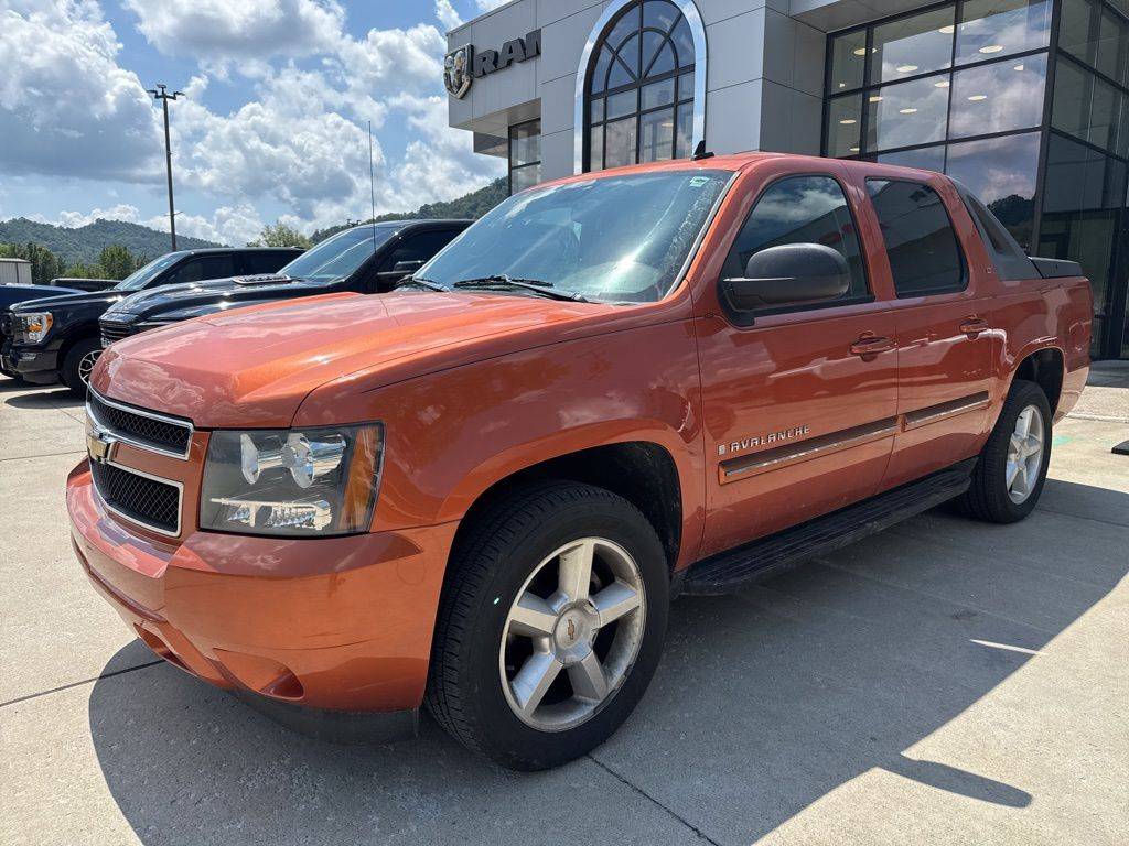 2008 Chevrolet Avalanche 1LT — Pickup Truck — 67,239 mi — Pikeville, KY