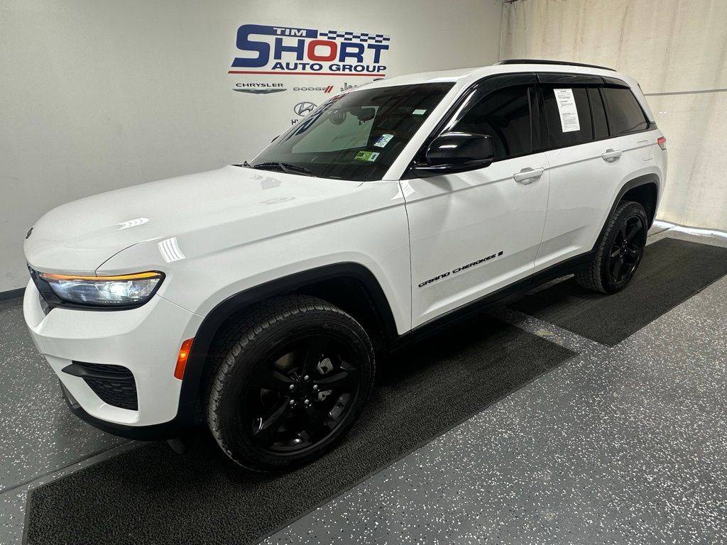 2023 Jeep Grand Cherokee Altitude — SUV — 40,712 mi — Pikeville, KY