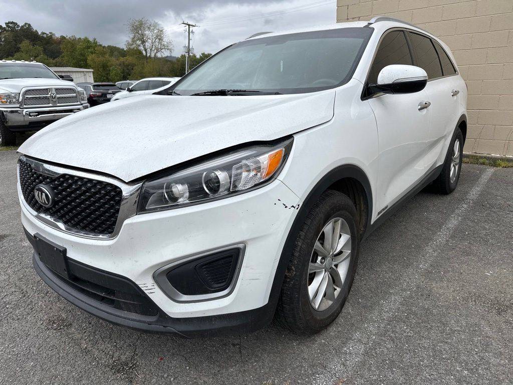 2017 Kia Sorento LX V6 — SUV — 157,930 mi — Pikeville, KY