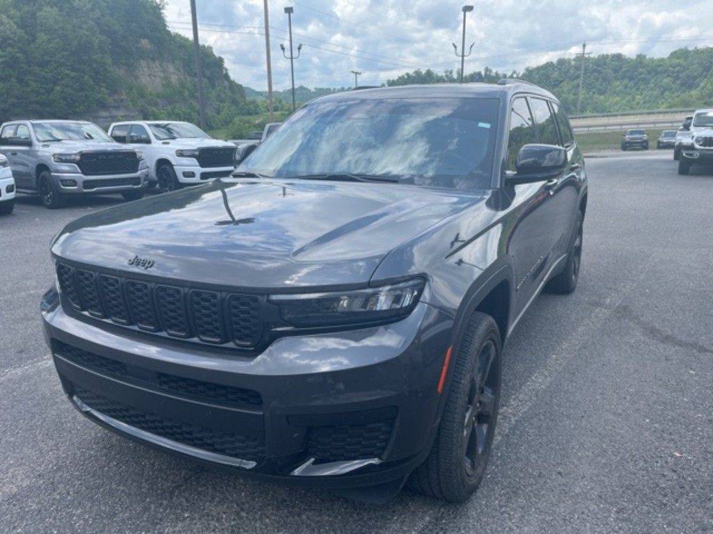 2022 Jeep Grand Cherokee Altitude — SUV — 31,896 mi — Pikeville, KY