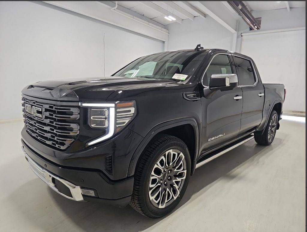 2023 GMC Sierra 1500 Denali Ultimate — Pickup Truck — 32,318 mi — Pikeville, KY