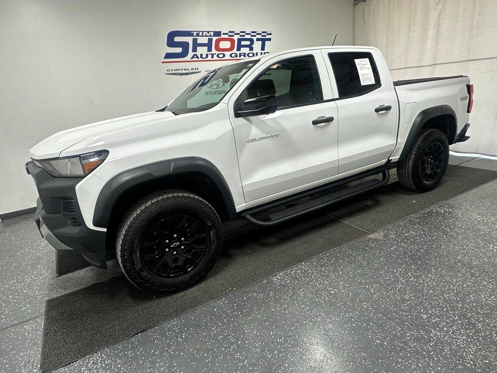 2023 Chevrolet Colorado Trail Boss — Pickup Truck — 16,453 mi — Pikeville, KY