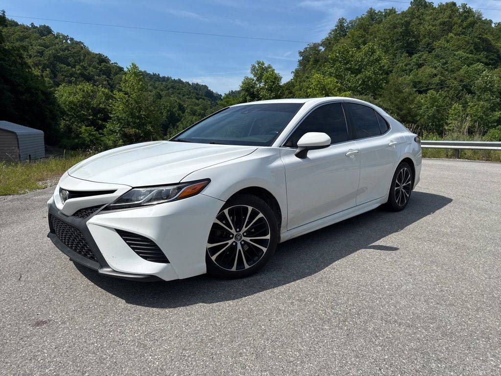 2018 Toyota Camry L — Sedan — 100,649 mi — Pikeville, KY