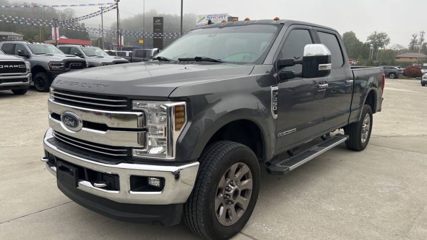 2019 Ford Super Duty F-250 Lariat — Pickup Truck — 67,105 mi — Pikeville, KY