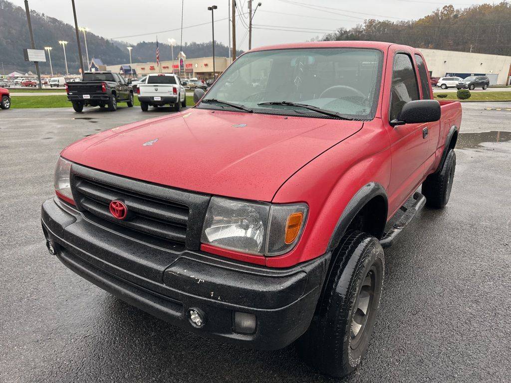 1999 Toyota Tacoma Base — Pickup Truck — 168,000 mi — Pikeville, KY